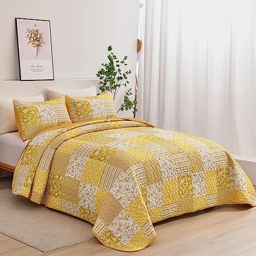 Yellow Boho Quilt Set Yellow Floral Quilt Set - Yellow Square Quilt Set with 2 Pillowcases
