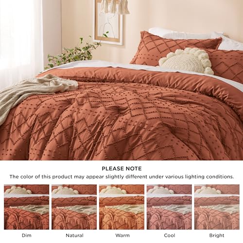 Bedsure Queen Comforter Set - Terracotta Comforter, Boho Tufted Shabby Chic Bedding Comforter Set, 3 Pieces Vintage Farmhouse Bed Set for All Seasons, Fluffy Soft Bedding Set with 2 Pillow Shams