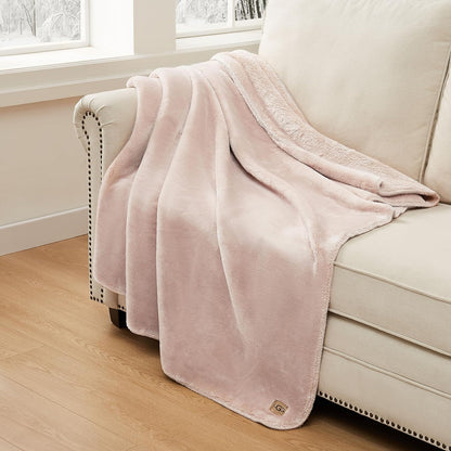 Ugg Whitecap Plush Flannel Oversized Reversible Fleece Throw Blanket