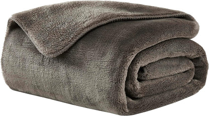 Ugg Whitecap Plush Flannel Oversized Reversible Fleece Throw Blanket