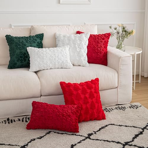 SHITURRE Christmas Snowflake Decorative Throw Pillow Covers Set of 2 Packs, Soft Fluffy Pillowcases for Home Décor, Boho Pillow Covers for Couch Bedroom(Green-Snowflake, 18"x18")