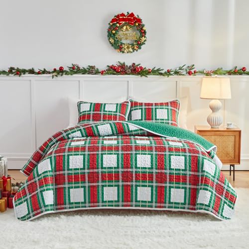 3 Pieces Christmas Quilt Set Full Queen Size, Red Green and White Buffalo Check Plaid Printed Bedspread Bedding Set Ultra Soft Microfiber Coverlet for Winter Xmas Festival - 1 Comforter + 2 Shams