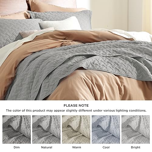 Bedsure Queen Quilt Bedding Set - Lightweight Summer Quilt Full/Queen - Light Grey Bedspread Queen Size - Bedding Coverlet for All Seasons (Includes 1 Quilt, 2 Pillow Shams)