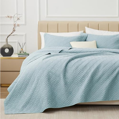 EXQ Home Quilt Set Full/Queen Size Coral Blue 3 Piece,Lightweight Soft Coverlet Modern Style Squares Pattern Bedspread Set for All Season(1 Quilt,2 Pillow Shams)