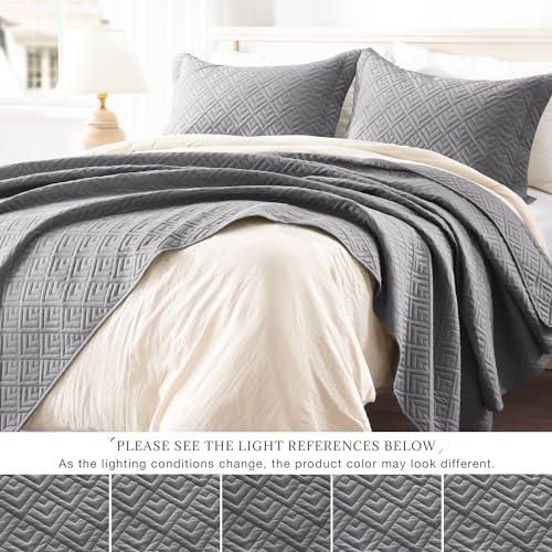 EXQ Home Quilt Set Full Queen Size Grey 3 Piece,Lightweight Soft Coverlet Squares Pattern Bedspread Set for All Season(1 Quilt,2 Pillow Shams)