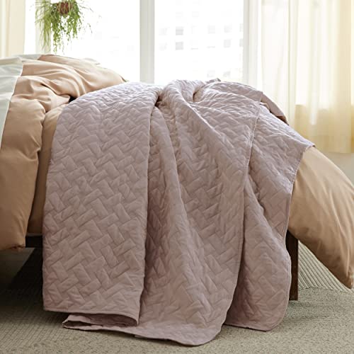 Bedsure Queen Quilt Bedding Set - Lightweight Summer Quilt Full/Queen - Dusty Rose Bedspread Queen Size - Bedding Coverlet for All Seasons (Includes 1 Quilt, 2 Pillow Shams)