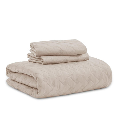 Bedsure Queen Quilt Bedding Set - Lightweight Spring Quilt Full/Queen - Light Beige Bedspread Queen Size - Bedding Coverlet for All Seasons (Includes 1 Quilt, 2 Pillow Shams)