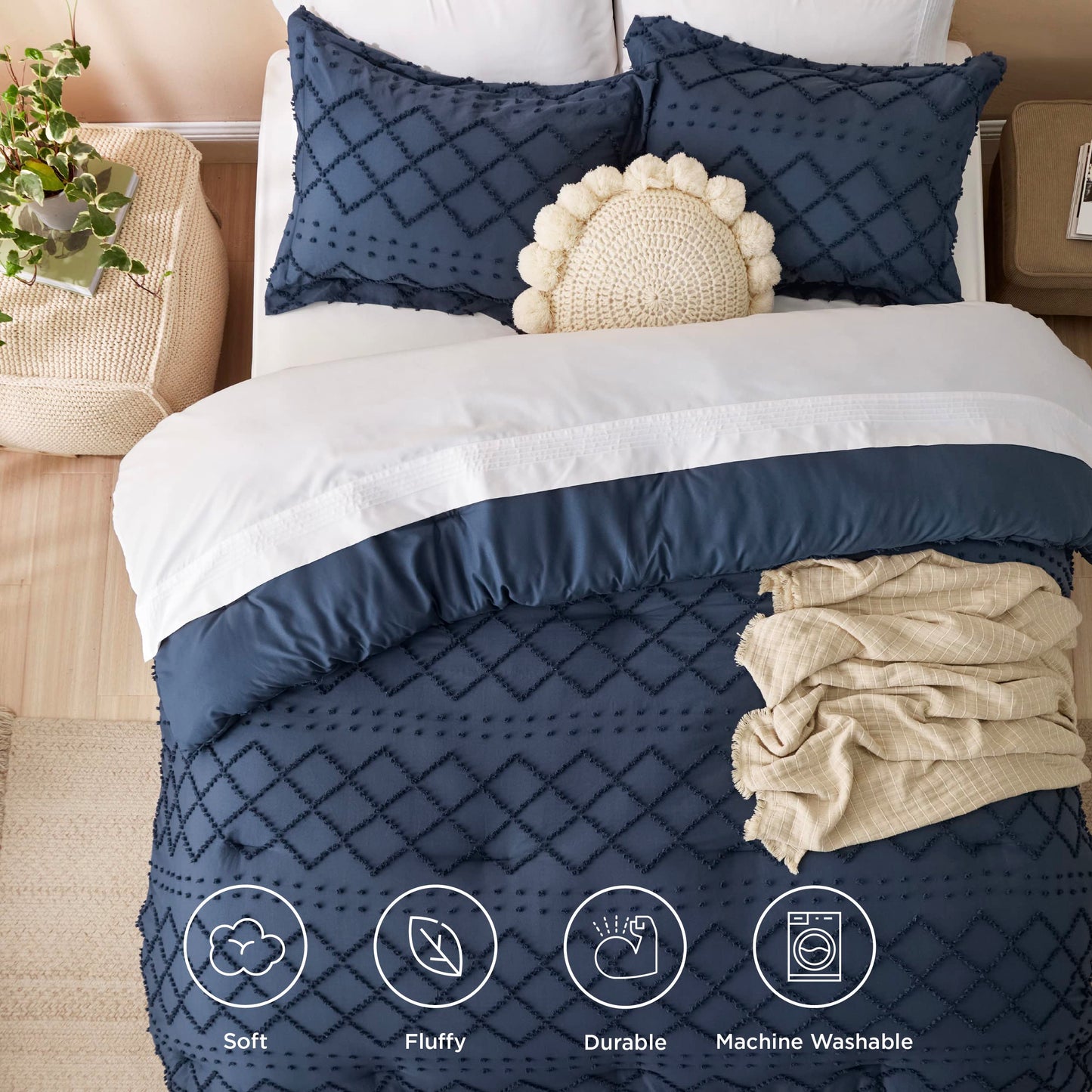 Bedsure Queen Comforter Set - Navy Blue Comforter, Boho Tufted Shabby Chic Bedding Comforter Set, 3 Pieces Vintage Farmhouse Bed Set for All Seasons, Fluffy Soft Bedding Set with 2 Pillow Shams