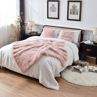 A small size fluffy pink faux fur blanket, which is multi-functional and easy to wash. Suitable for keeping warm and decorating rooms.
